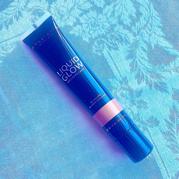 Anastasia Liquid Glow face highlighter in Bronzed. - Picture 1 of 4